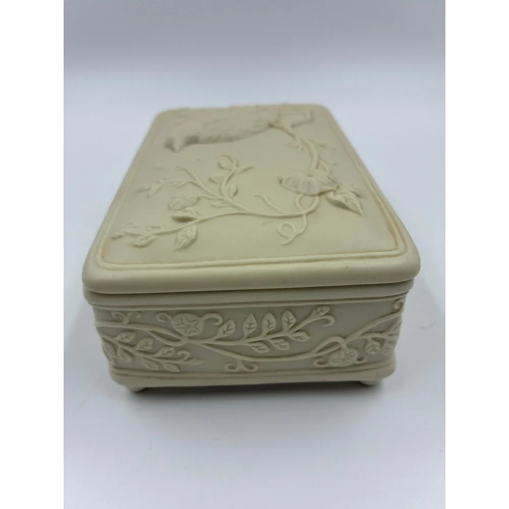 Hour of Power Sparrows Club 2003 Musical Jewelry Box Ode to Joy Sankyo Bird